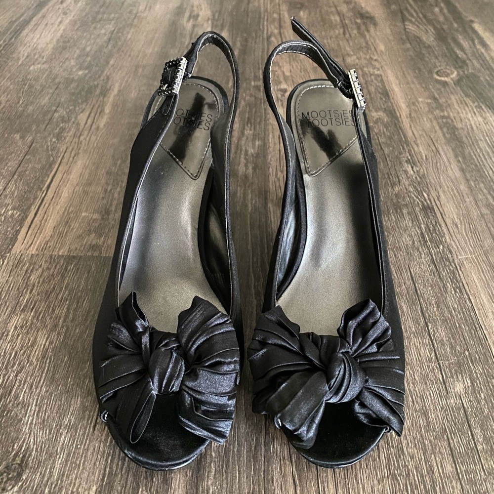 Black heels